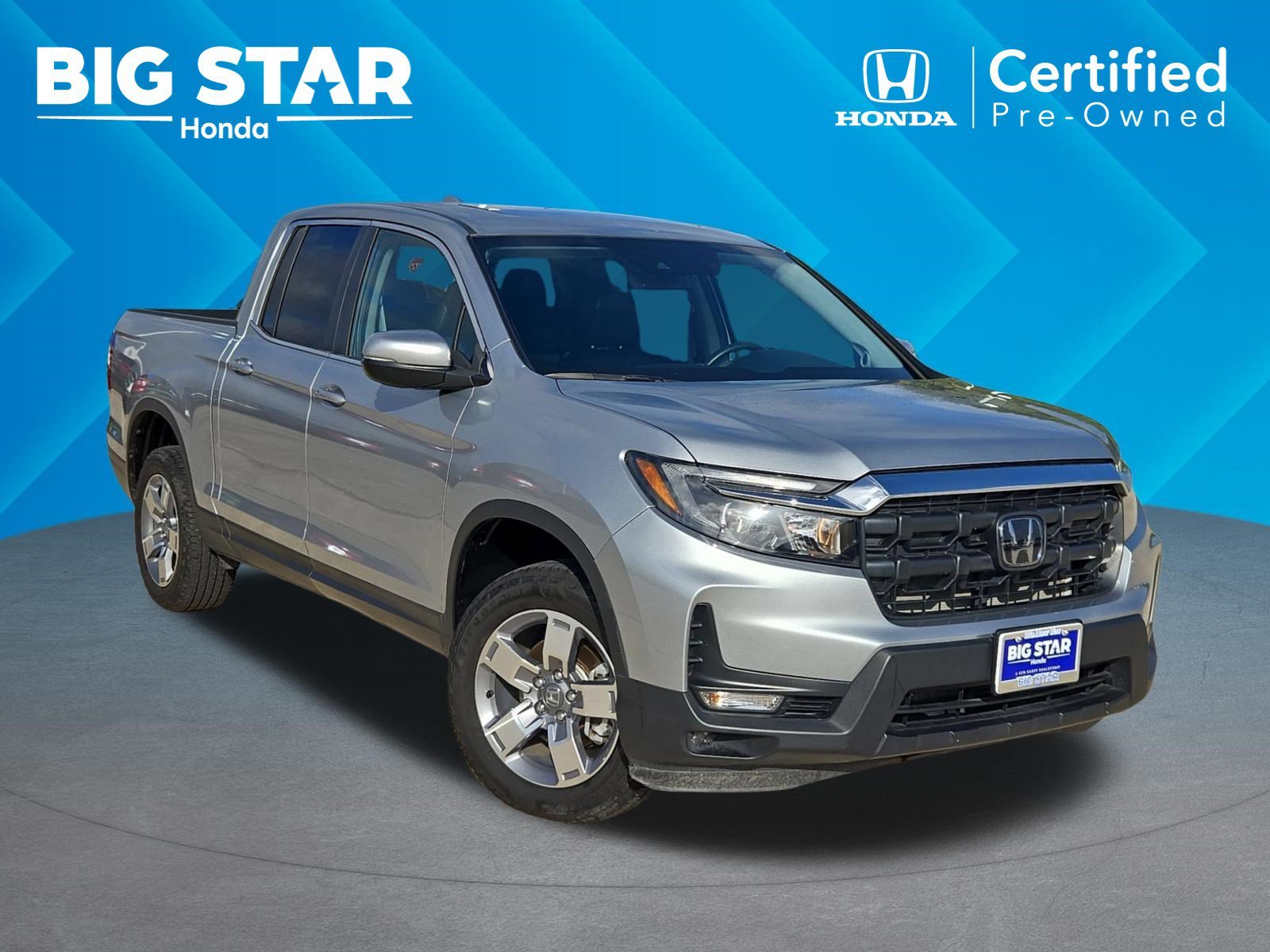 Certified Used 2025 Solar Silver Metallic Honda AWD RTL image 1