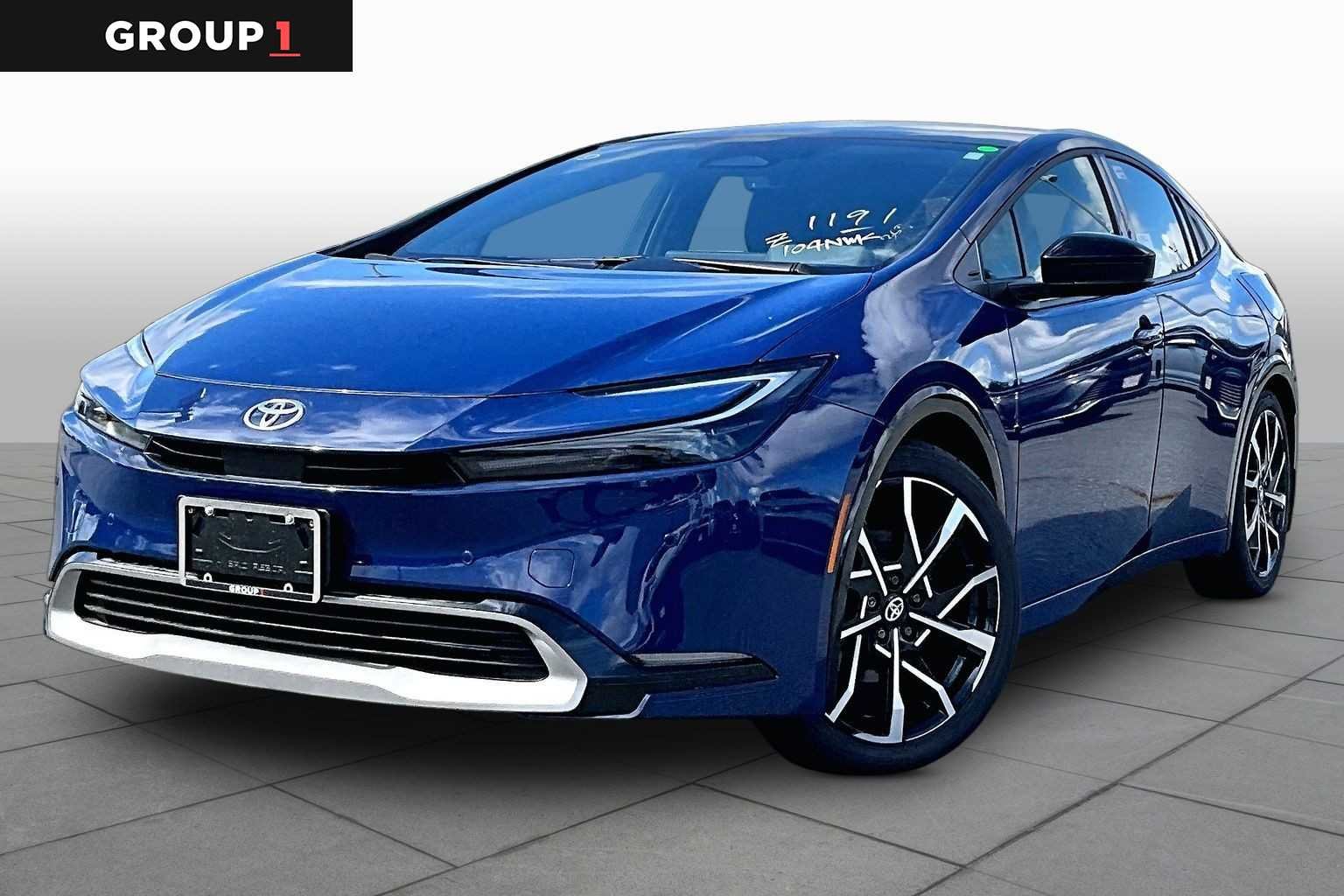 2027 Toyota Prius Plug-in Hybrid XSE