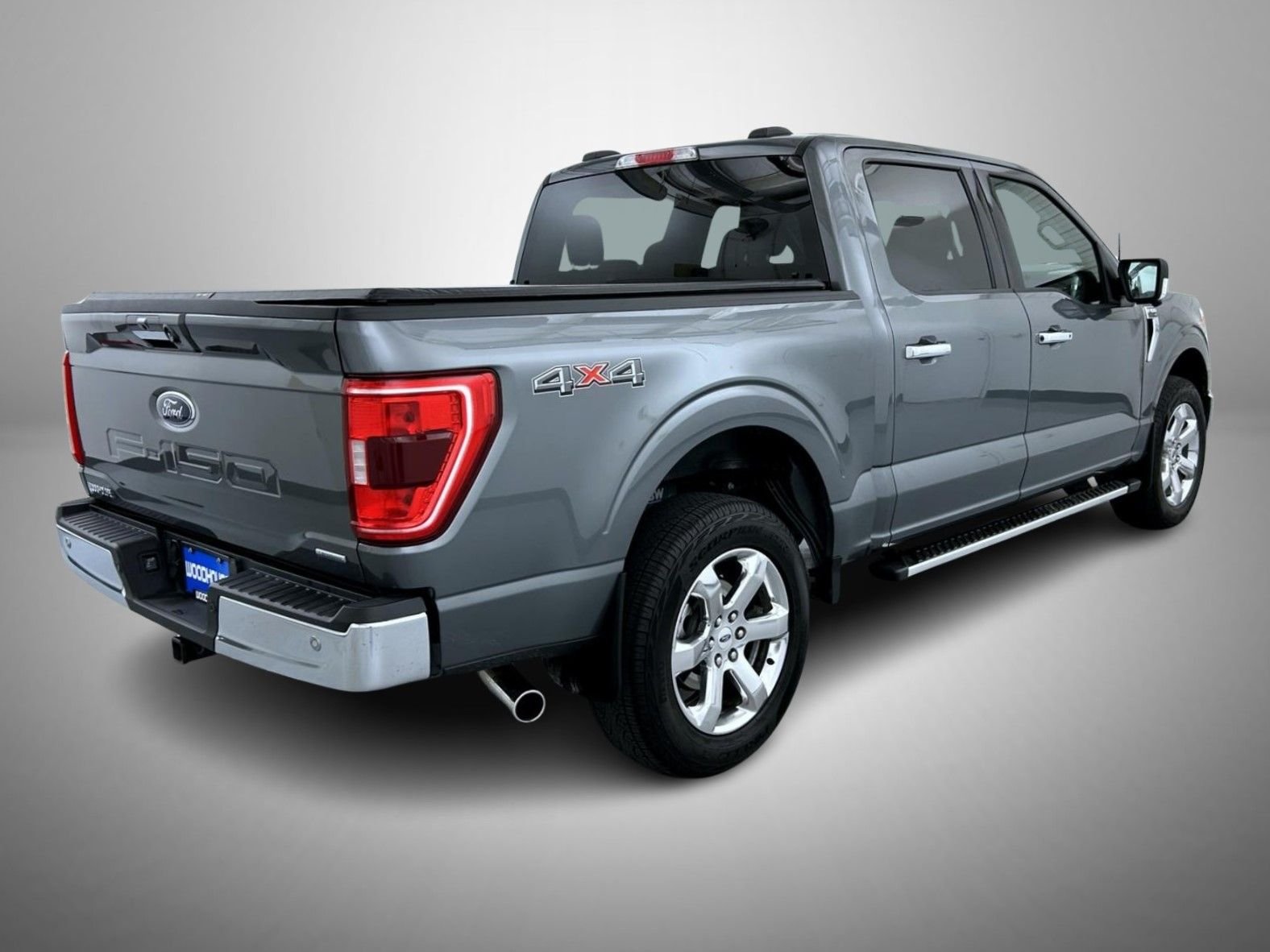 Used 2023 Gray Ford XLT image 5