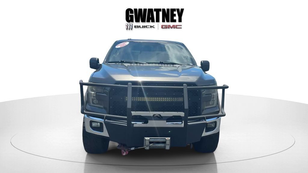 Used 2016 Gray Ford XLT image 2