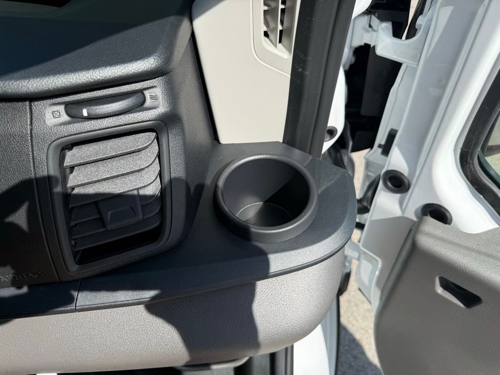 New 2026 Oxford White Ford Cargo Van image 42