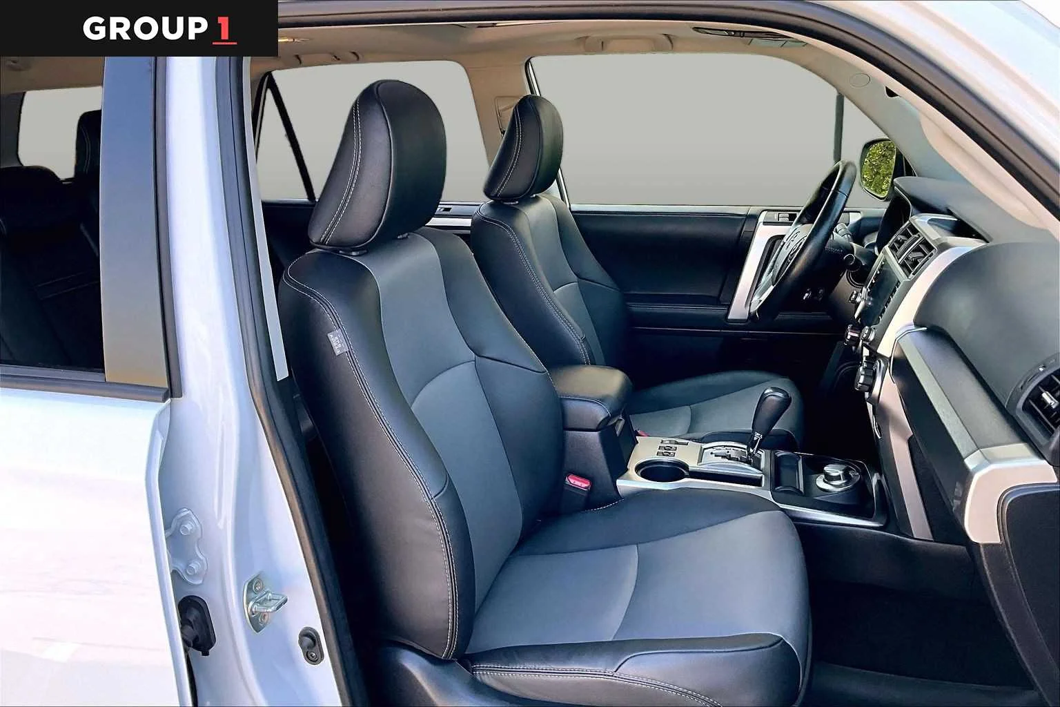 Certified Used 2024 Ice Cap Toyota SR5 Premium image 8