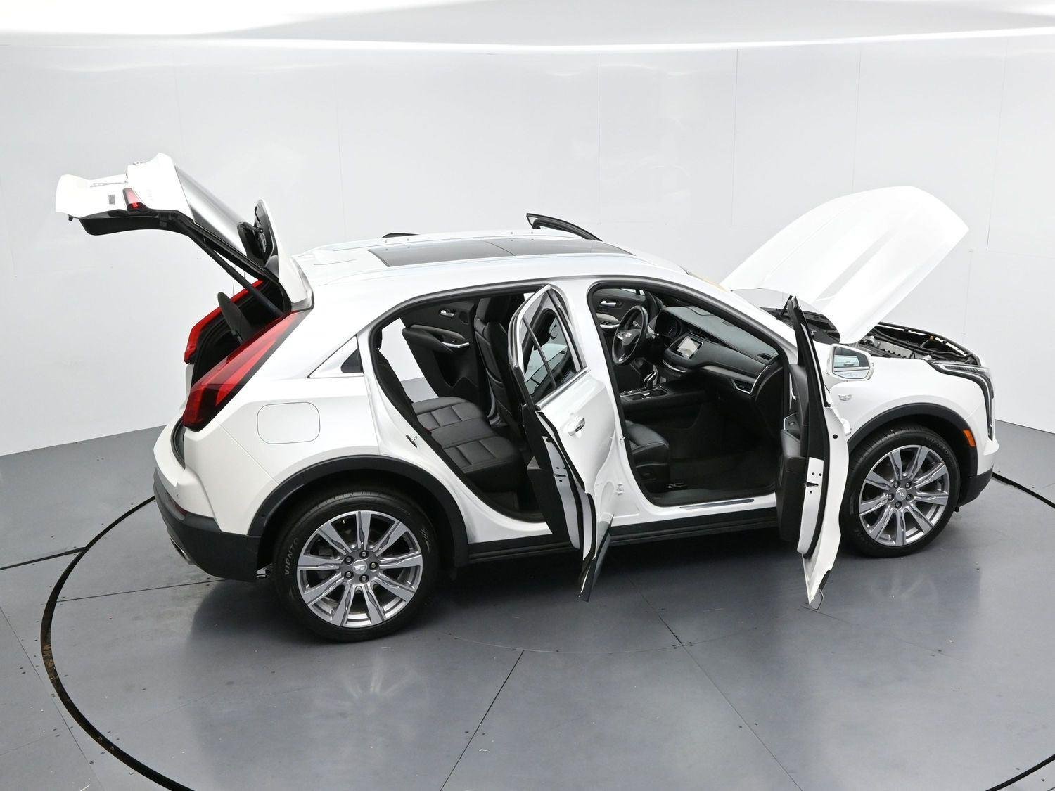 Used 2021 CRYSTAL WHITE TRICOAT Cadillac AWD Premium Luxury image 43