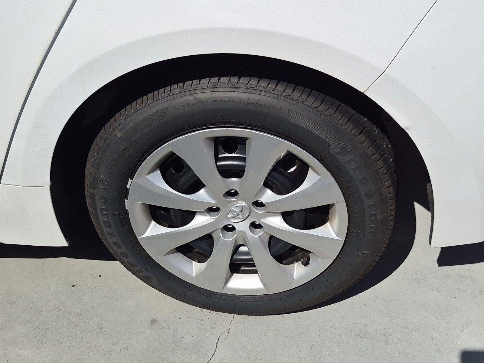 Used 2026 Ice Cap Toyota LE image 9