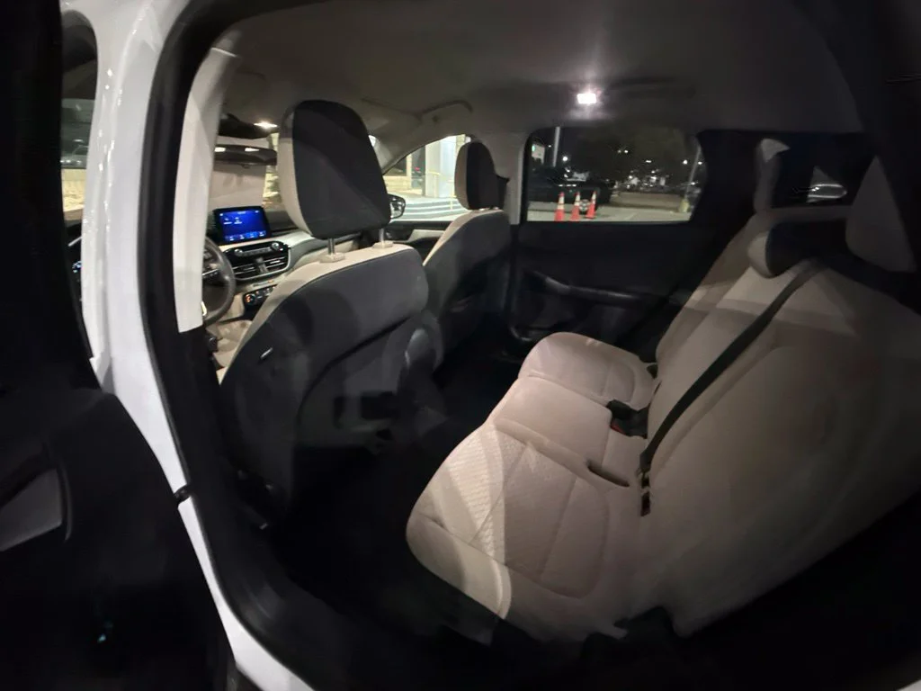 Used 2022 White Ford SE image 12