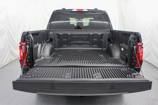 Used 2025 Black Ford XLT image 7