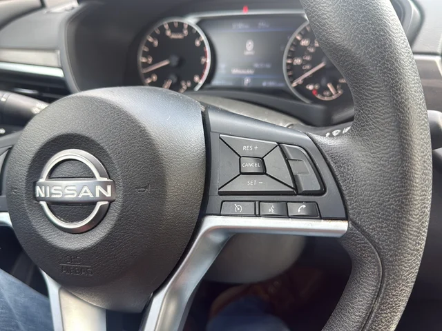 Used 2024 Black Nissan 2.5 SV image 17