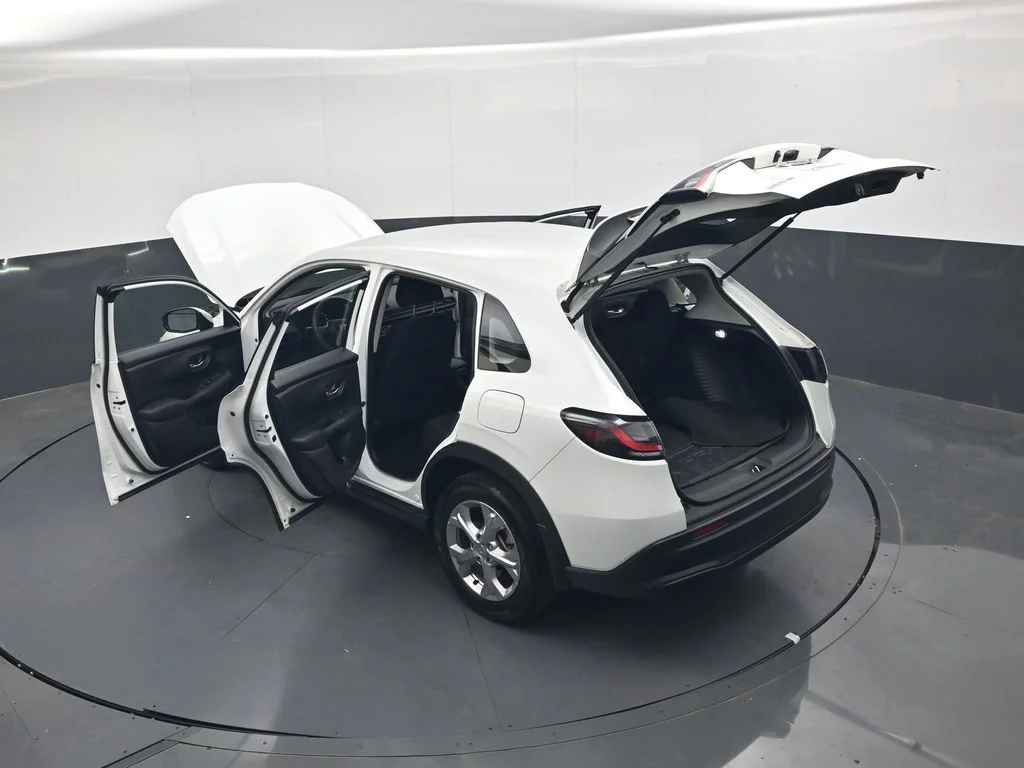 Used 2023 Platinum White Pearl Honda LX image 41