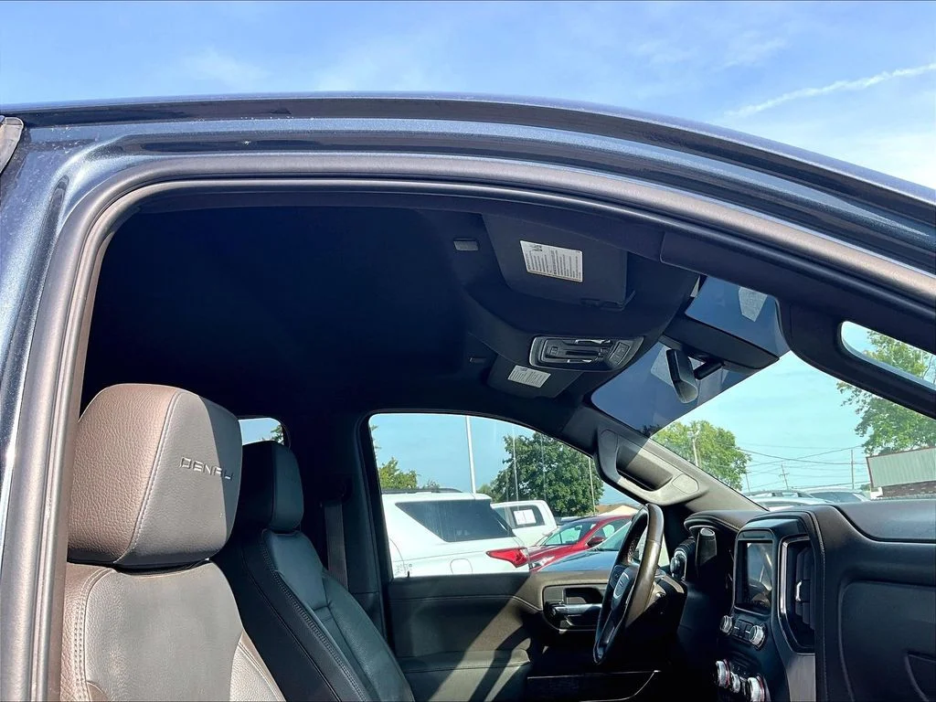 Used 2020 Blue GMC Denali image 24