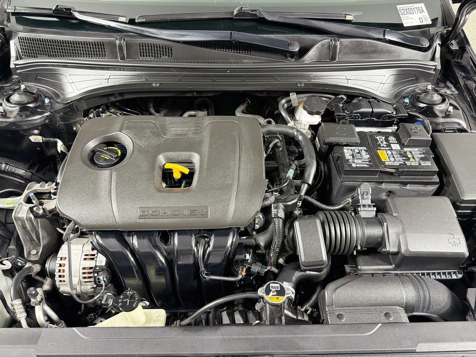 Used 2022 Aurora Black Kia GT-Line image 30
