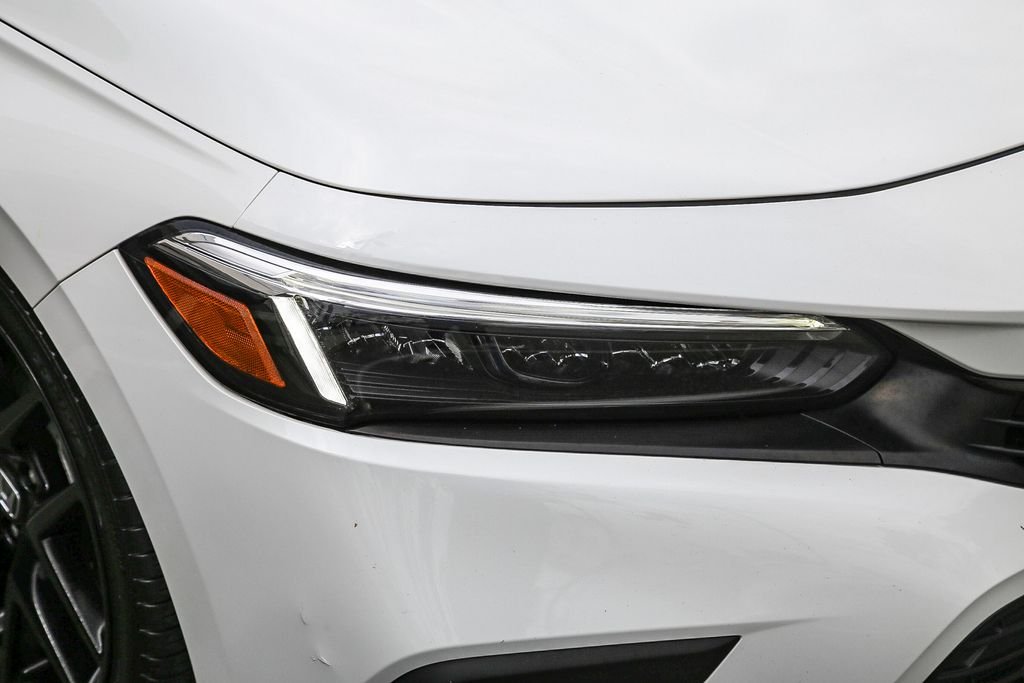 Certified Used 2024 Platinum White Pearl Honda 2.0L 4D SPORT image 11