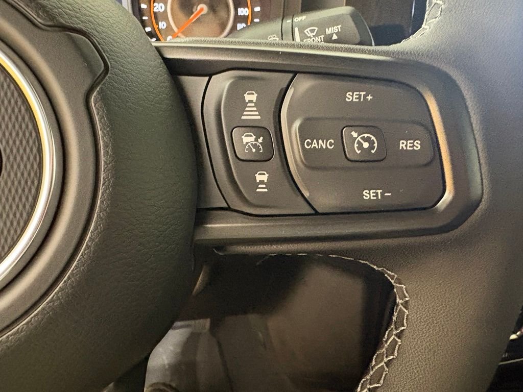 New 2026 Goldilocks Exterior Paint Jeep Mojave image 24