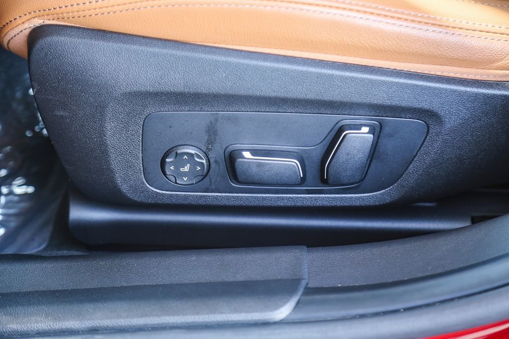 Used 2025 Vegas Red Metallic BMW M340i xDrive image 18
