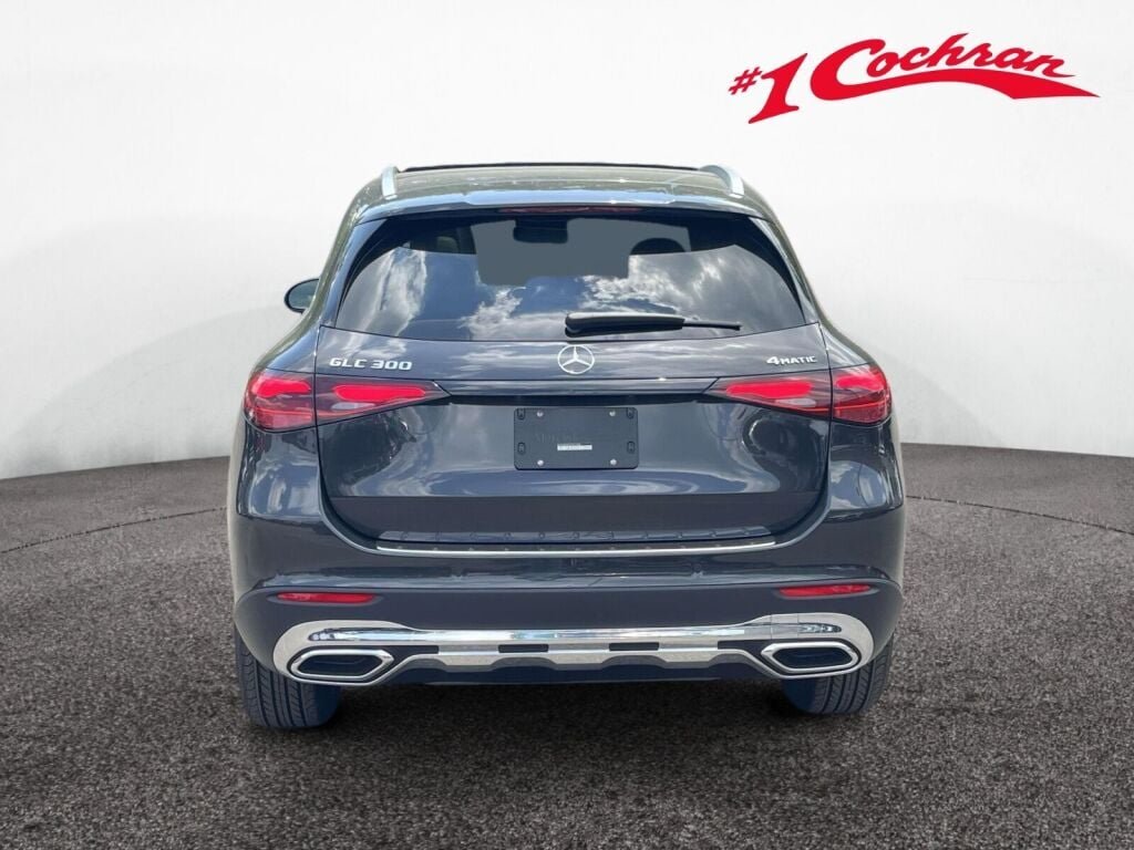 New 2026 Graphite Grey Metallic Mercedes-Benz GLC 300 image 8