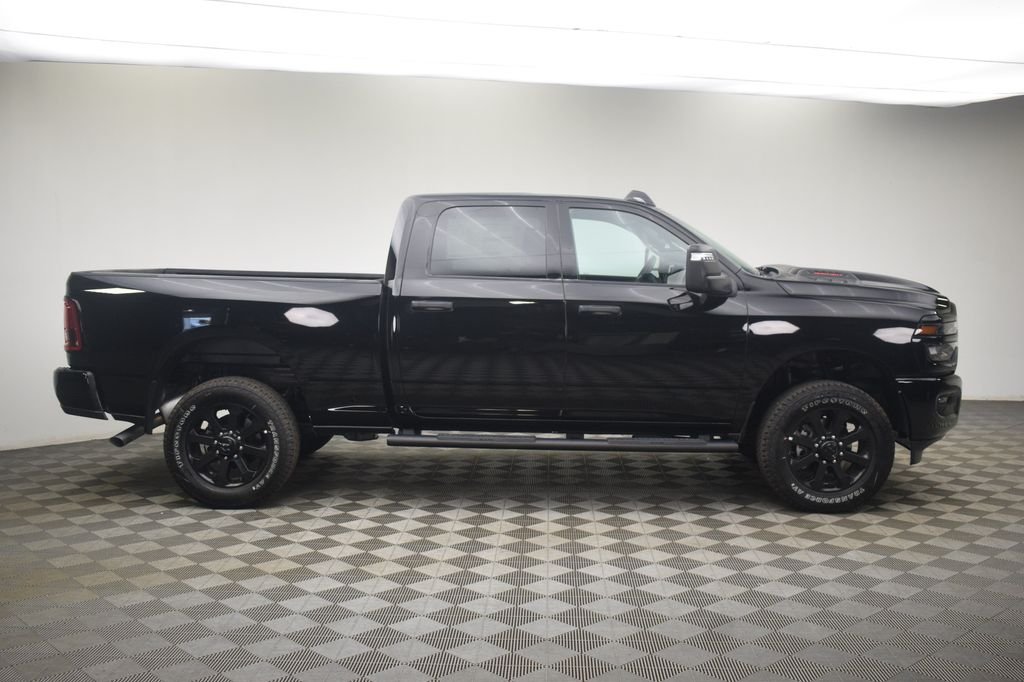 New 2026 Diamond Black Crystal Pearl-Coat Exterior Paint RAM  image 3