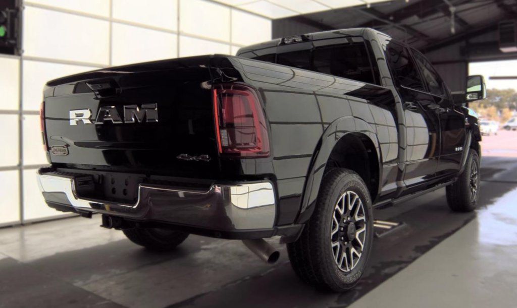 Used 2025 Black Ram Limited image 3
