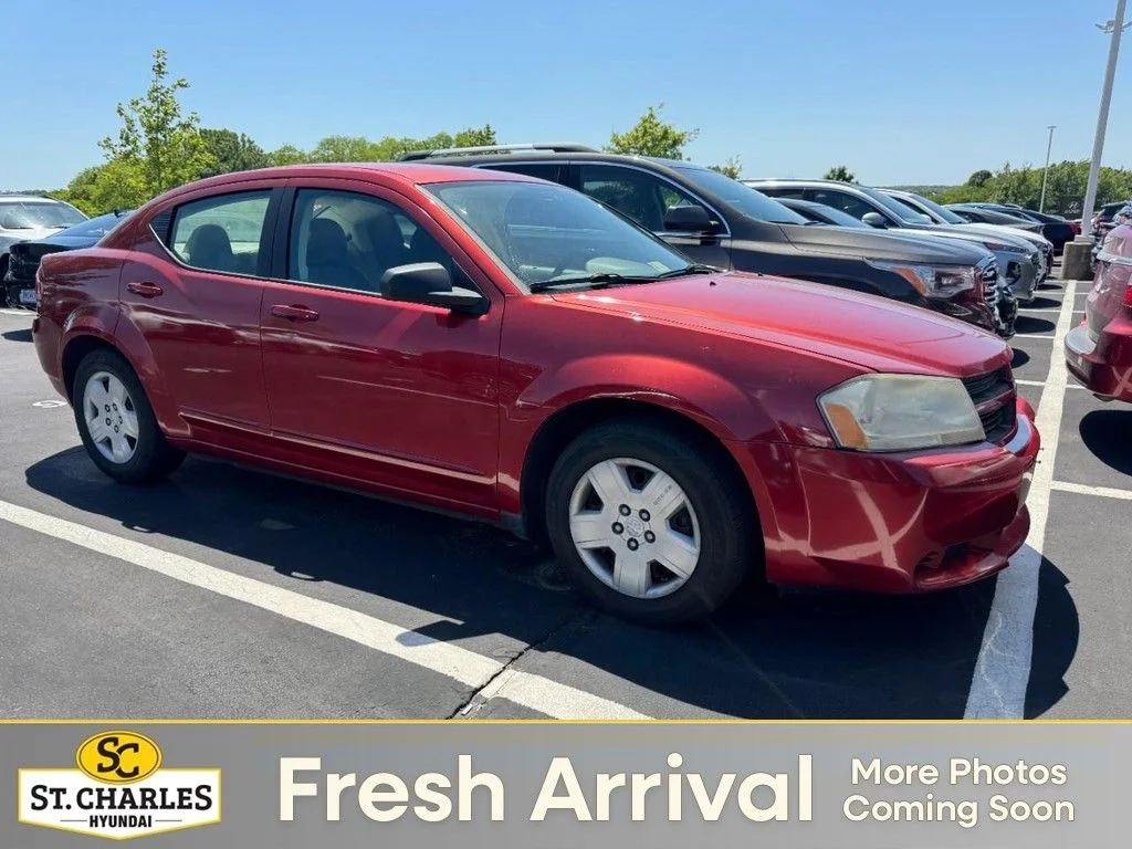 2008 Dodge Avenger SE's photo