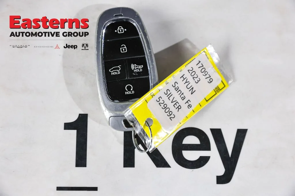 Used 2023 Silver Hyundai SEL image 25