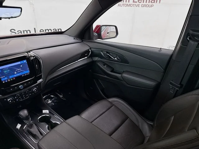 Used 2023 Red Chevrolet High Country image 27