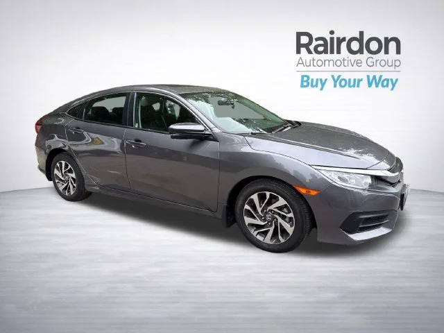 Used 2018  Honda EX image 1