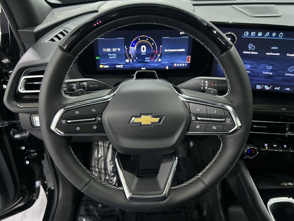 New 2026 Mosaic Black Metallic Chevrolet High Country image 11