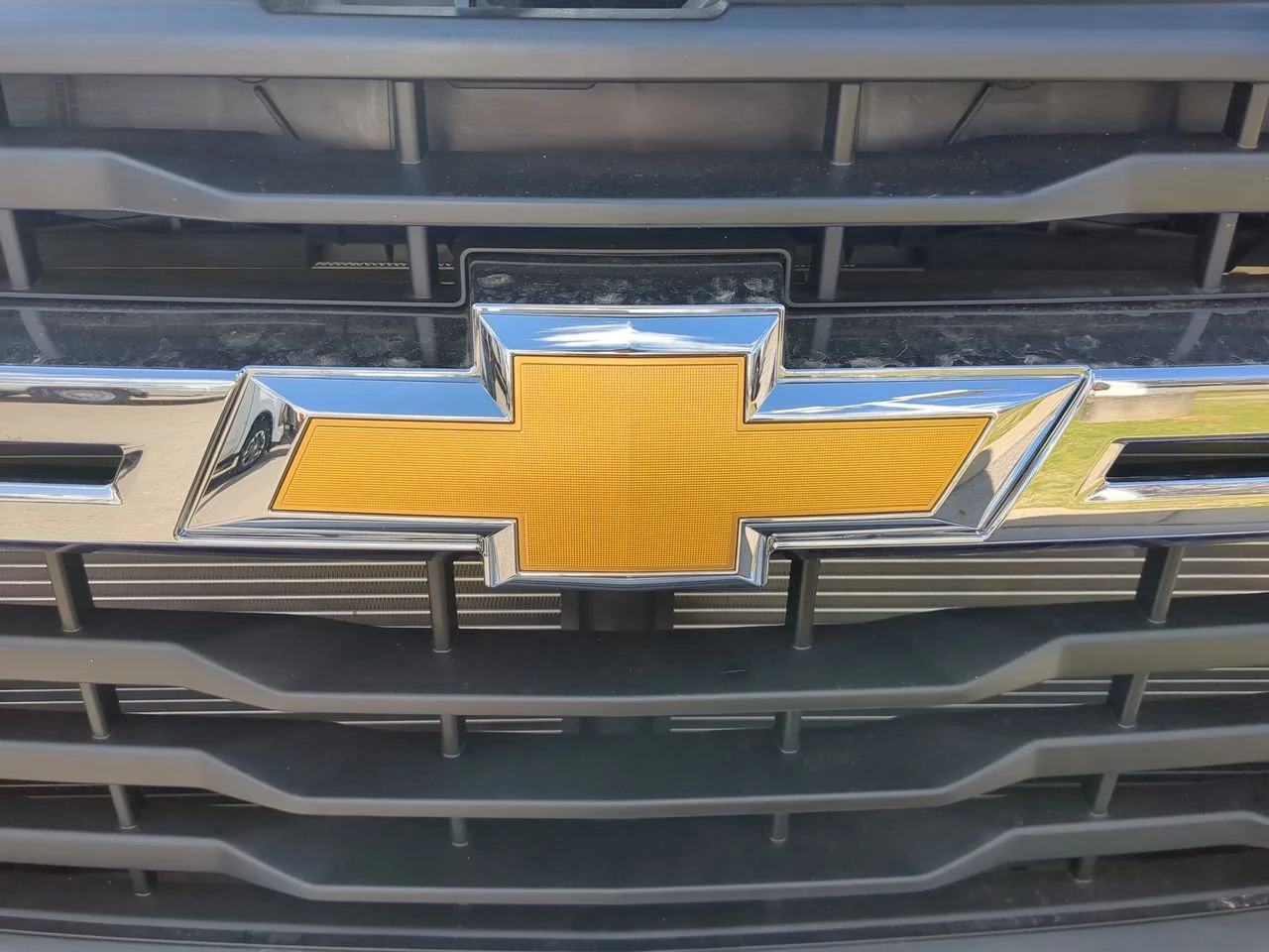 New 2026 Sterling Gray Metallic Chevrolet LT image 32