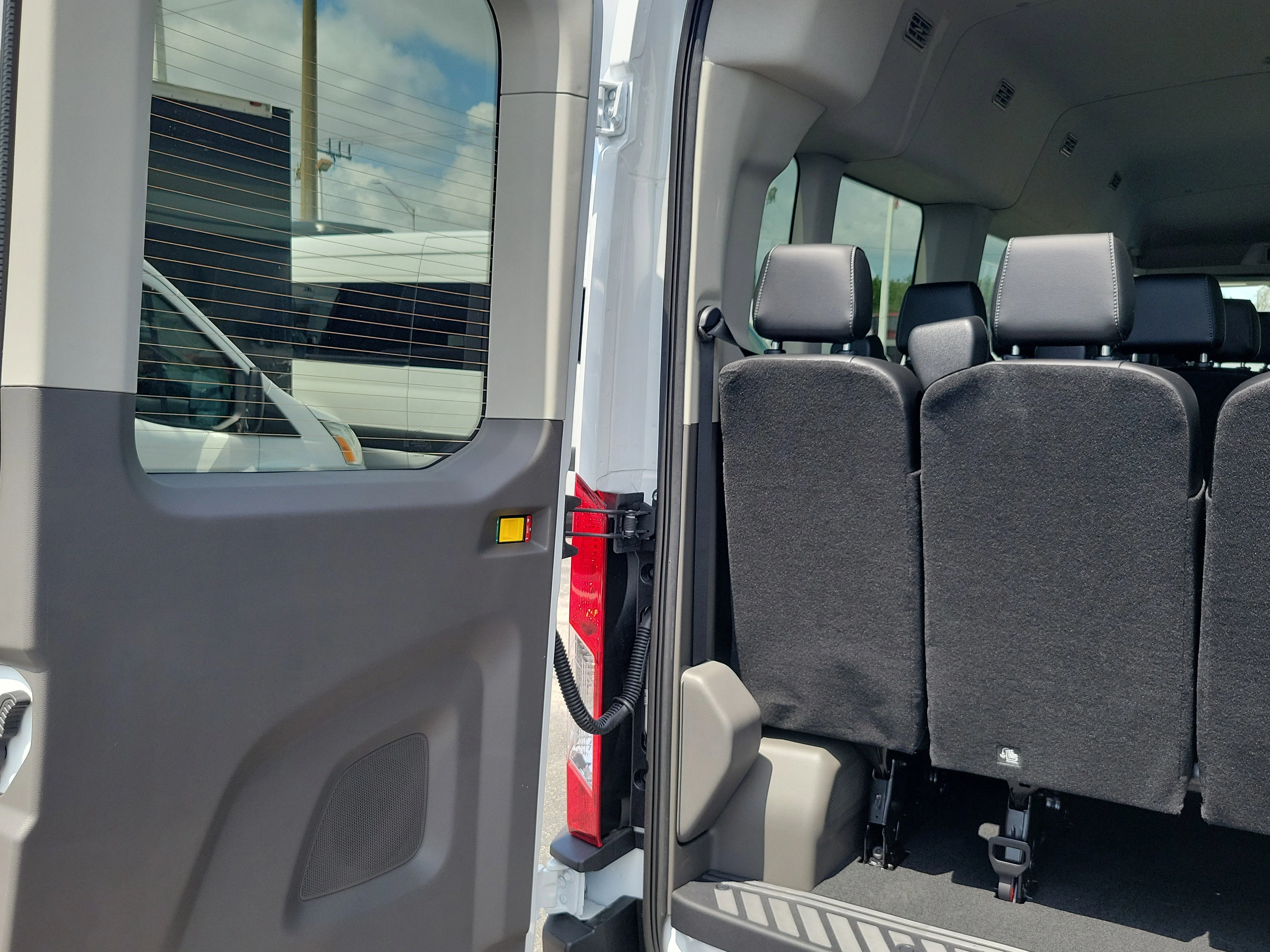 2025 Ford Transit Passenger Van XL - Photo 8