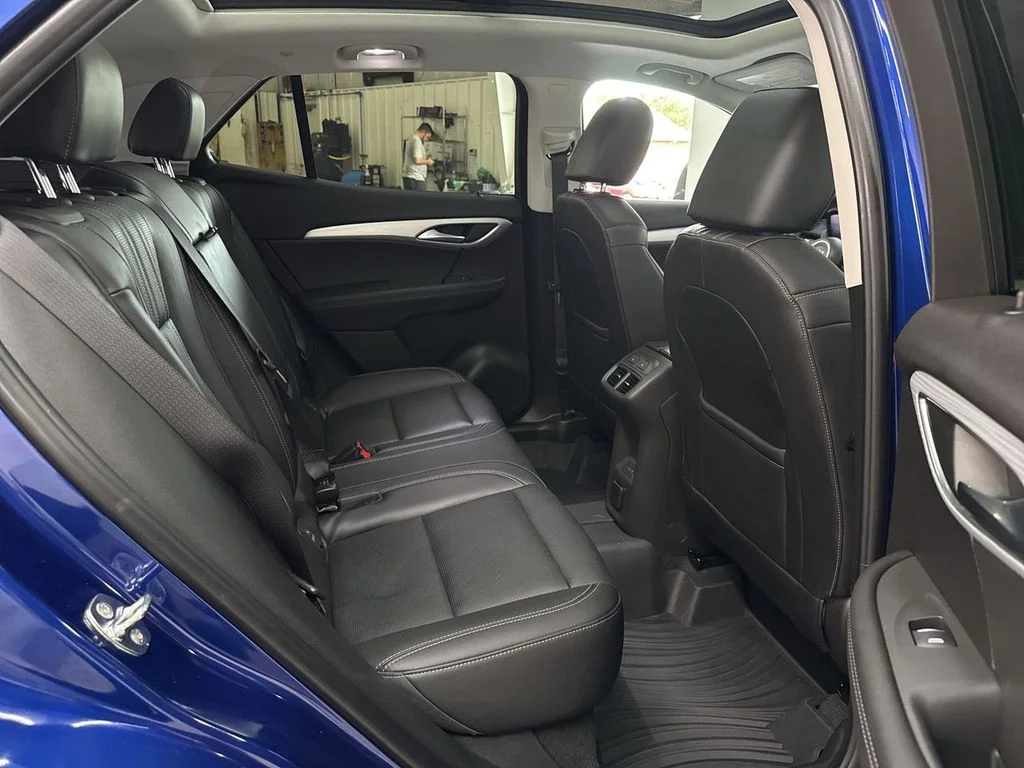 Used 2024 Calypso Blue Metallic Buick Avenir image 17