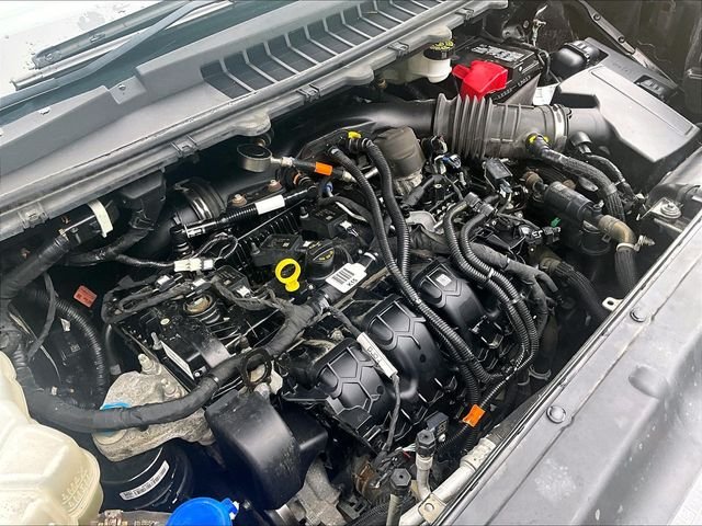 Used 2020 Black Ford SEL image 33