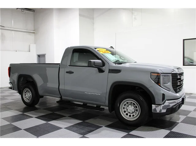 2025 GMC Sierra 1500 Pro