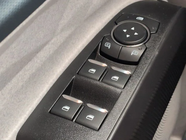 New 2026 Carbonized Gray Metallic Ford XLT image 22