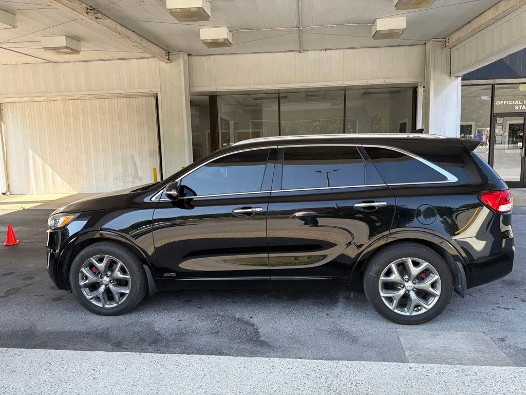 Used 2016 Black Kia SX image 7