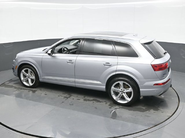 Used 2019 Silver Audi 55 Prestige image 11