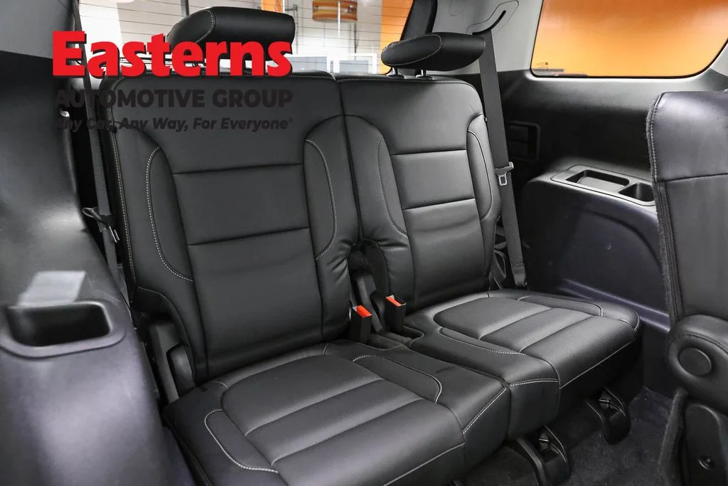 Used 2018 White GMC SLT-2 image 29