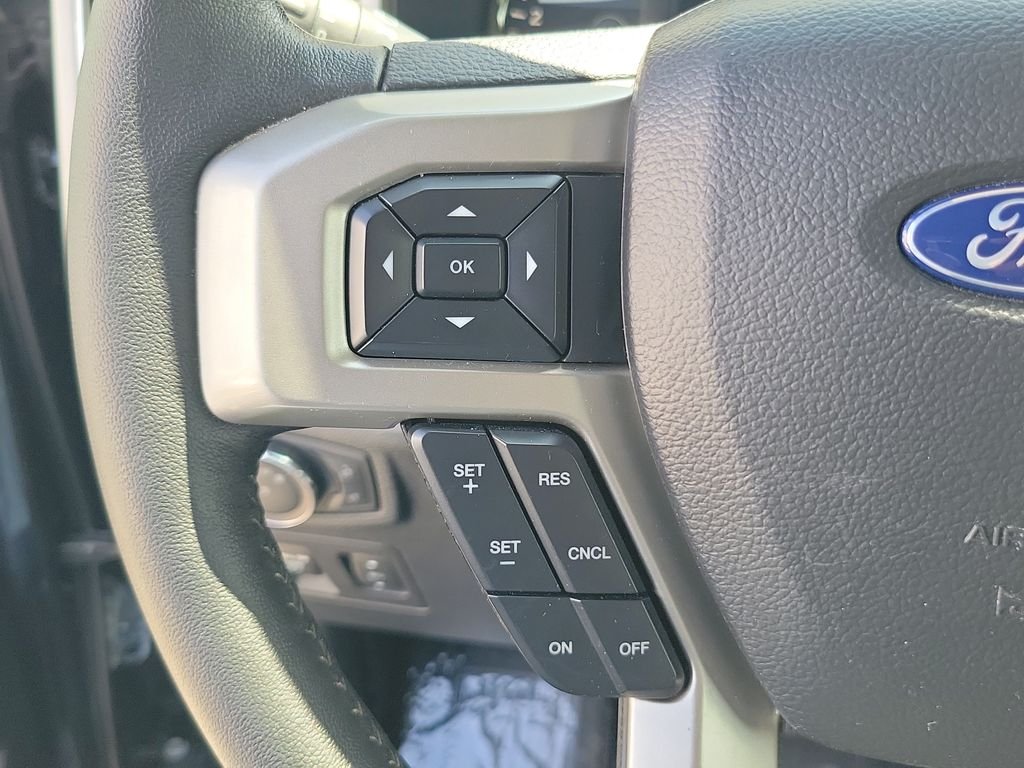 Used 2020 Black Ford Lariat image 24