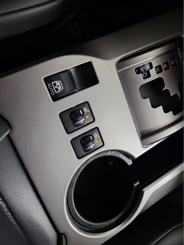 2023 Toyota 4Runner SR5 Premium - Photo 32