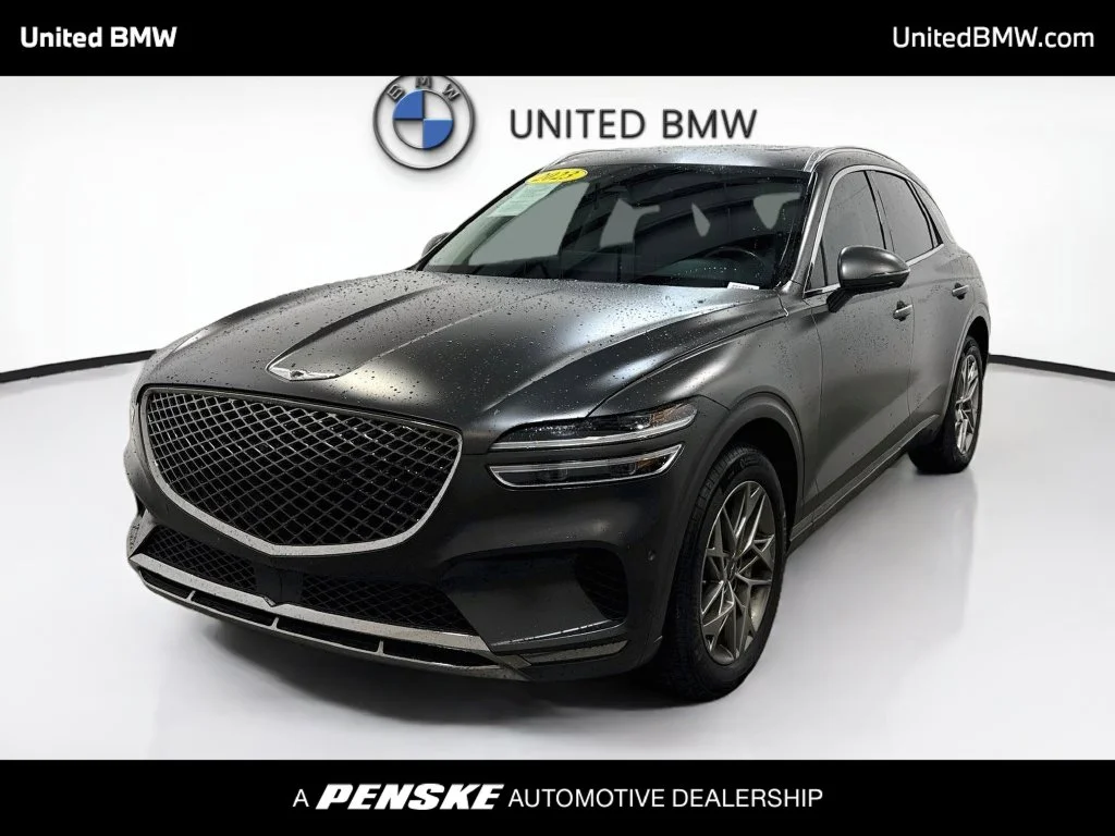 2023 GENESIS GV70 Standard