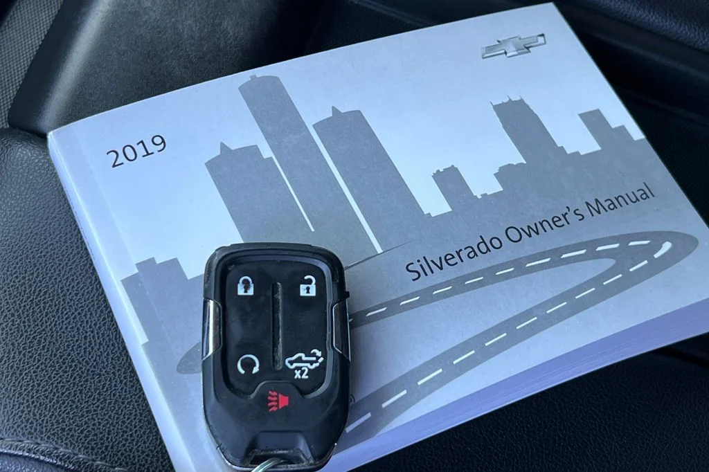 Used 2019 White Chevrolet RST image 12