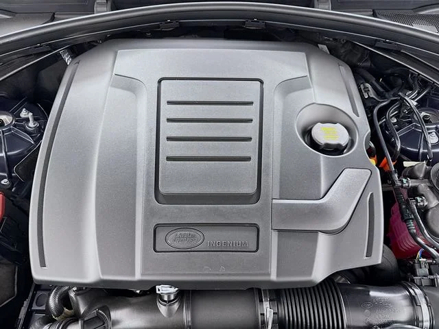 New 2026 Varesine Blue Land Rover S image 32