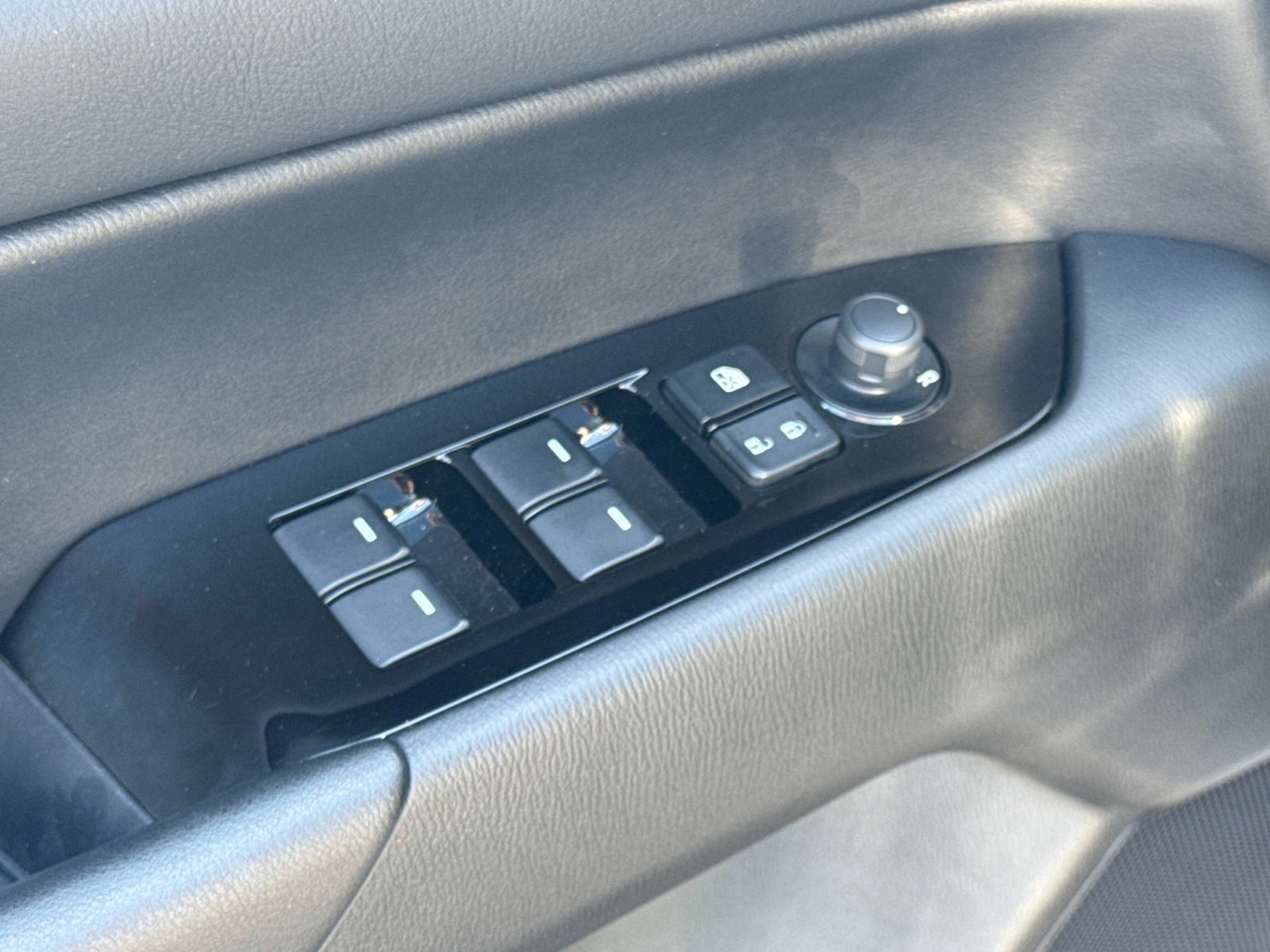 Certified Used 2025 Silver Mazda 2.5 S Preferred Package image 23