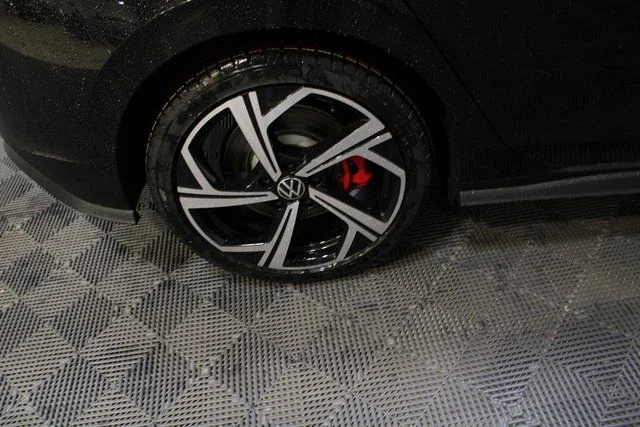 2026 Volkswagen Golf GTI SE - Photo 24