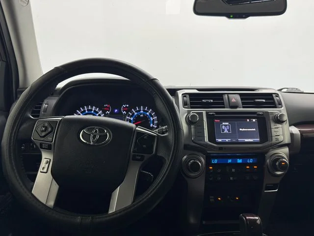 Used 2017 Blizzard Pearl Toyota Limited image 3