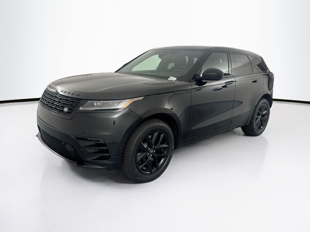 New 2026 Santorini Black Land Rover Dynamic SE image 1