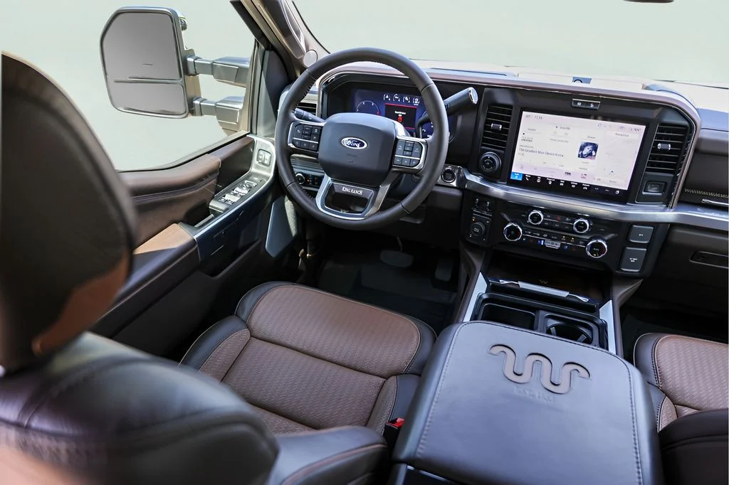 Used 2025 Black Ford King Ranch image 29