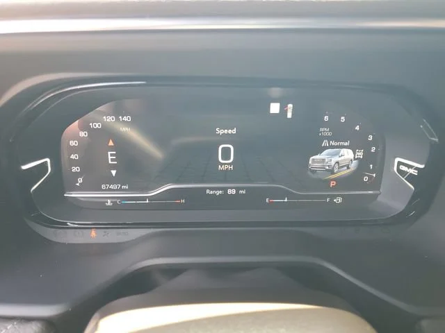 Used 2022 Hunter Metallic GMC Denali image 14