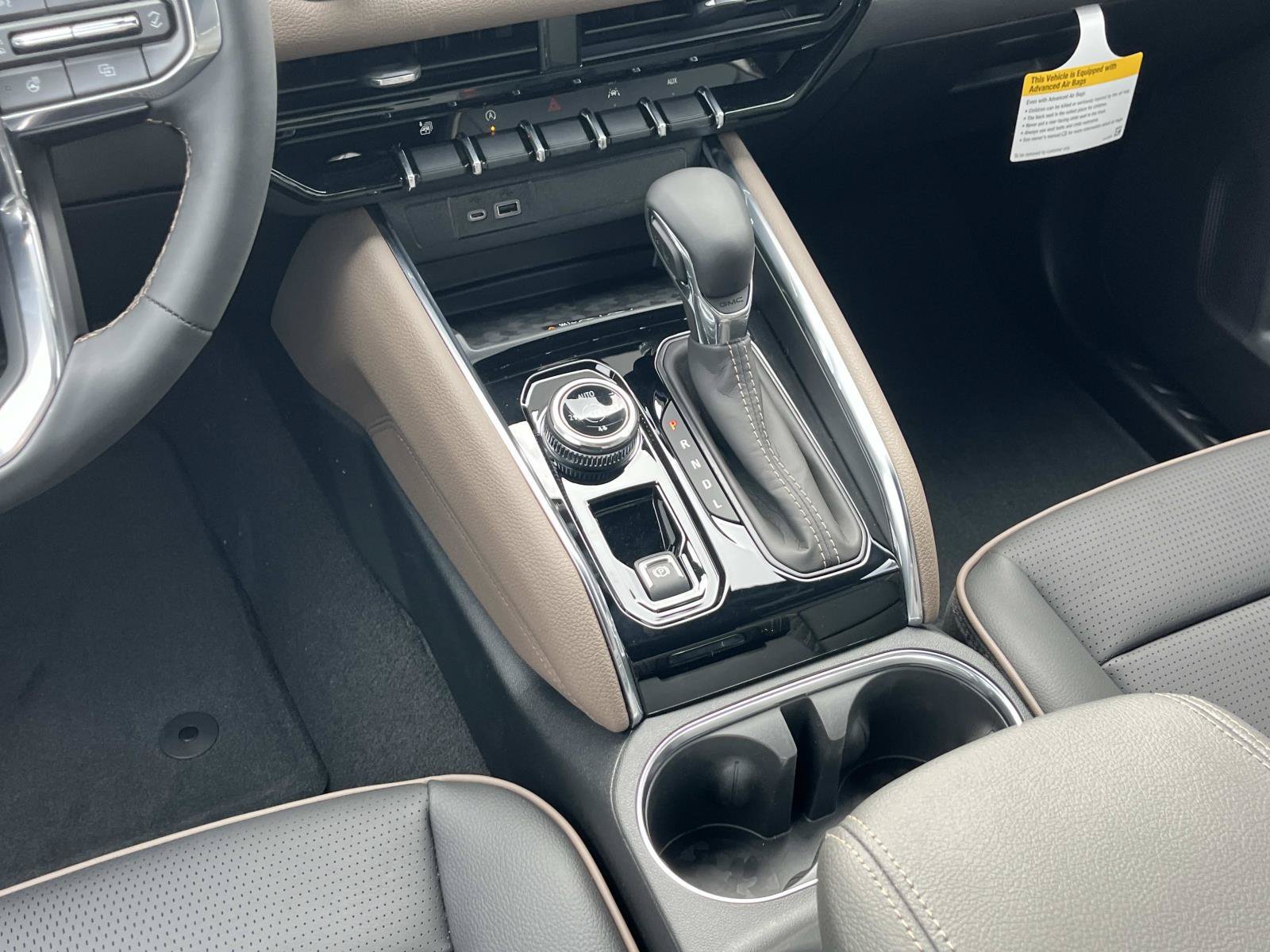 2026 GMC Canyon Denali - Photo 15
