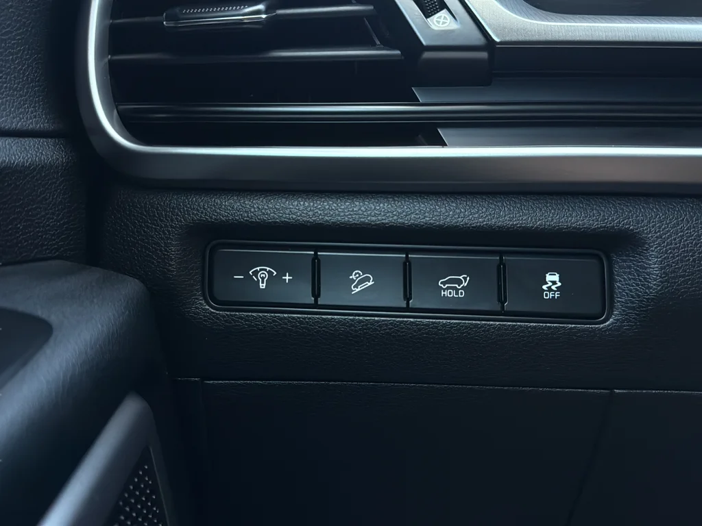 Used 2025 Ebony Black Kia S image 17