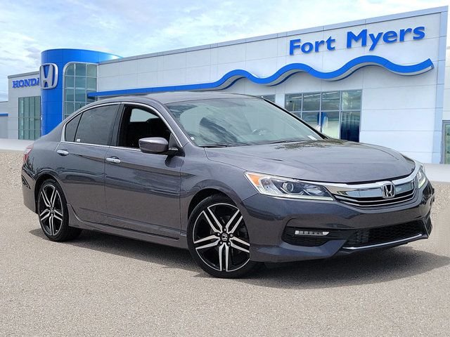 Used 2017 Modern Steel Metallic Honda Sport image 1