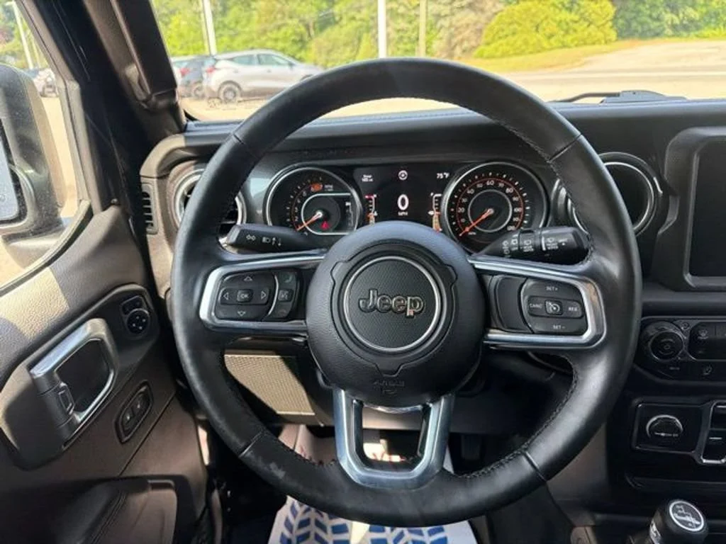 2020 Jeep Wrangler Unlimited Sahara Altitude - Photo 16