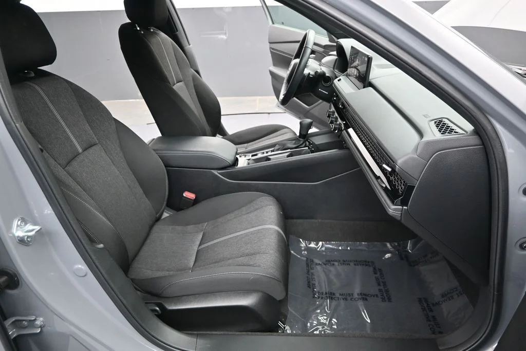 Certified Used 2025 Urban Gray Pearl Honda Sport image 26